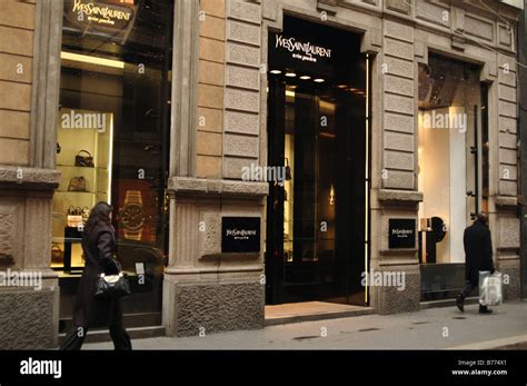 ysl borse milano|ysl stores milan.